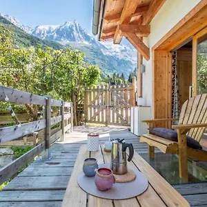 Superb Chalet With Balcony In Chalet Chamonix