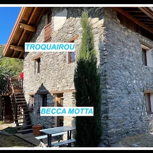 Maison Des Vignes- Troquairou Et Becca Motta Apartment Brides-les-Bains